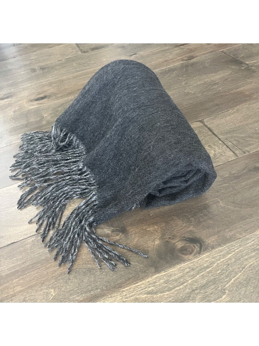 NWOT a & R Cashmere Throw Gray Reversible - Picture 3 of 8